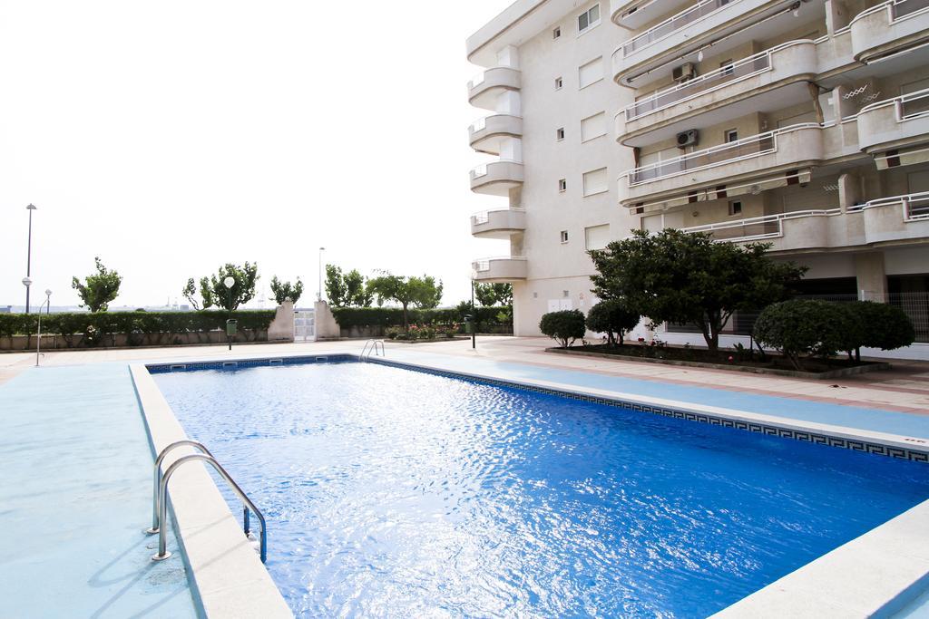 Апартаменти Mar Pineda Planet Costa Dorada Ла-Пінеда Номер фото